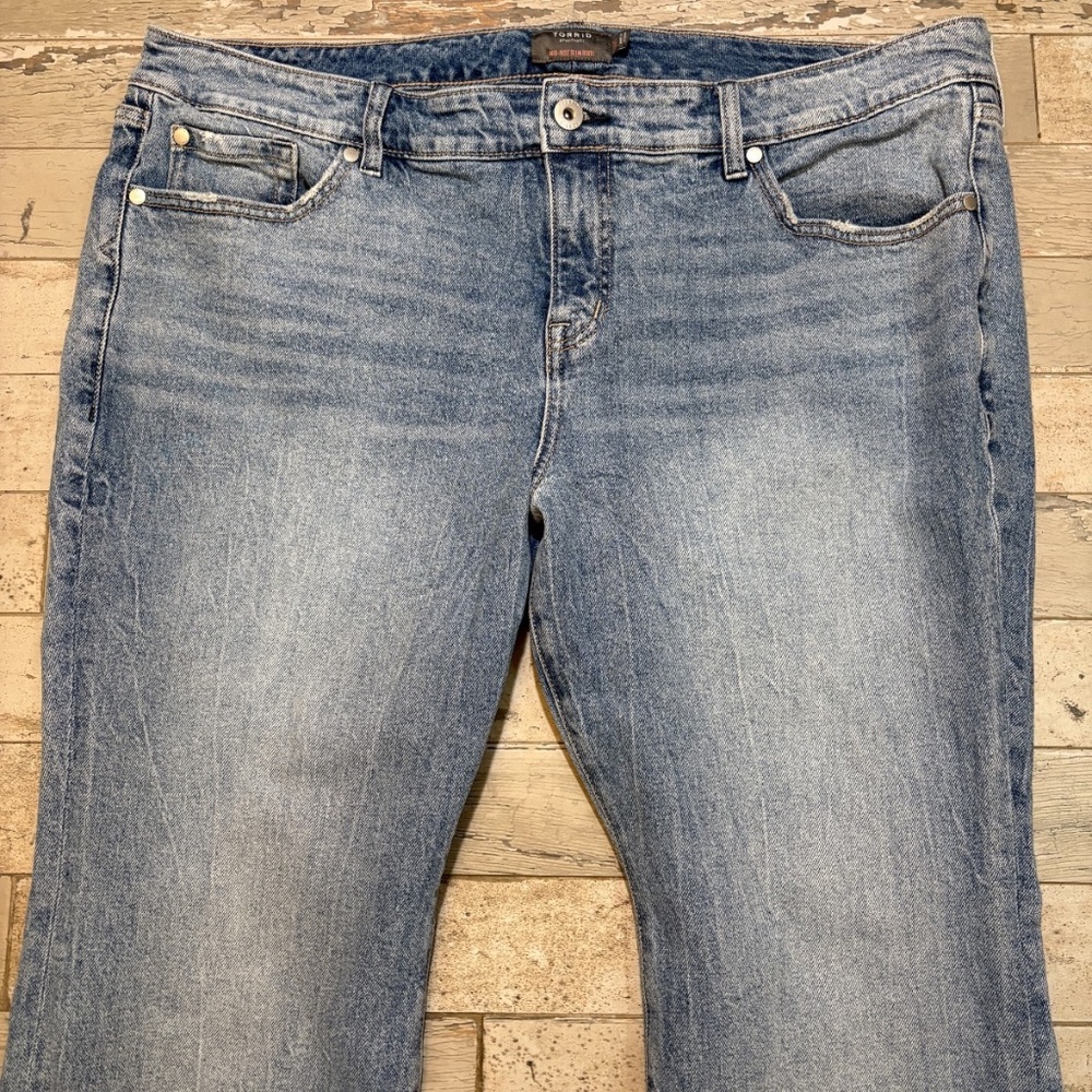 The Torrid Slim Boot Classic Denim Mid-Rise Jeans in Size 20s